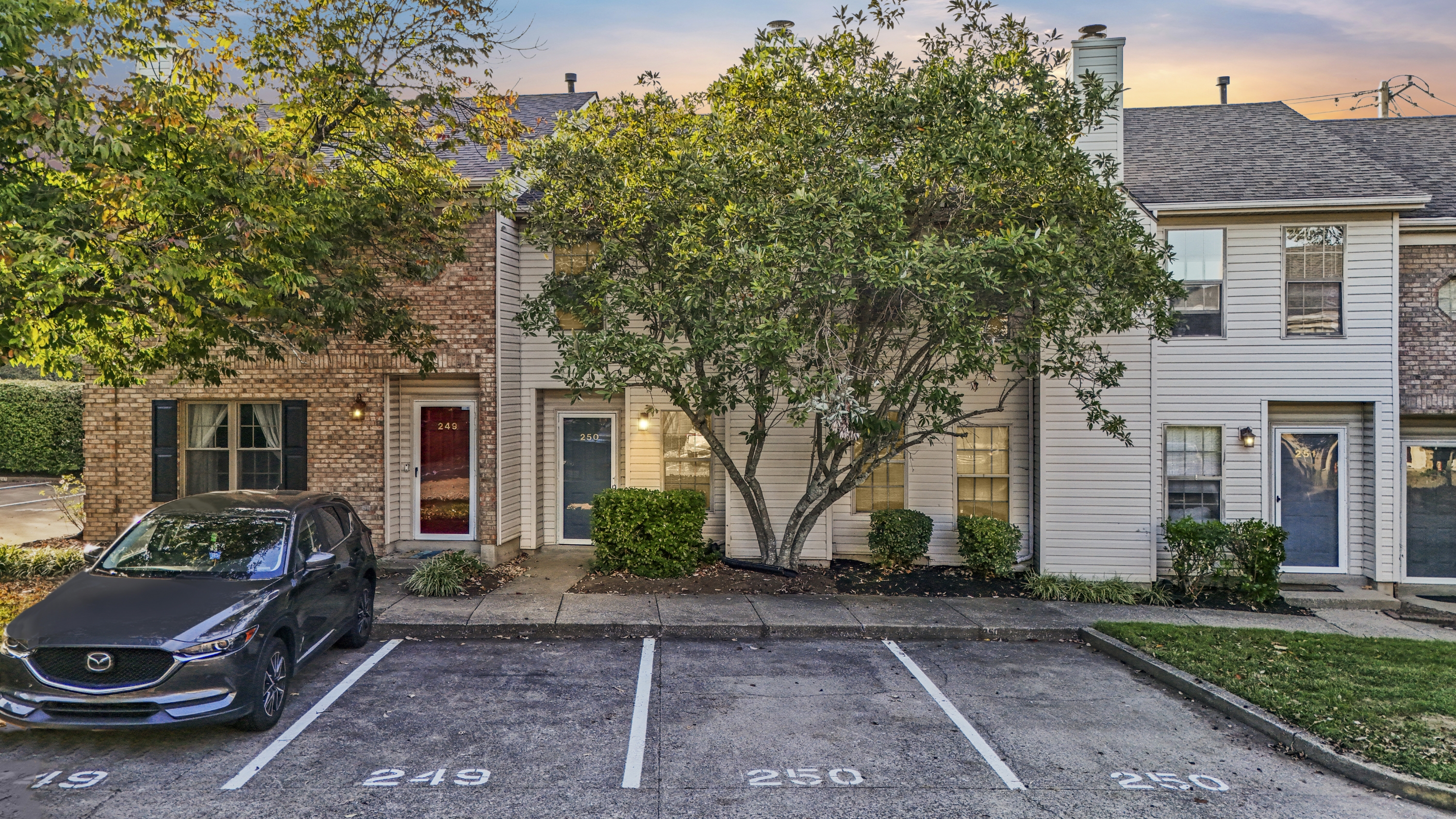 3175 Kirklevington Drive unit 250