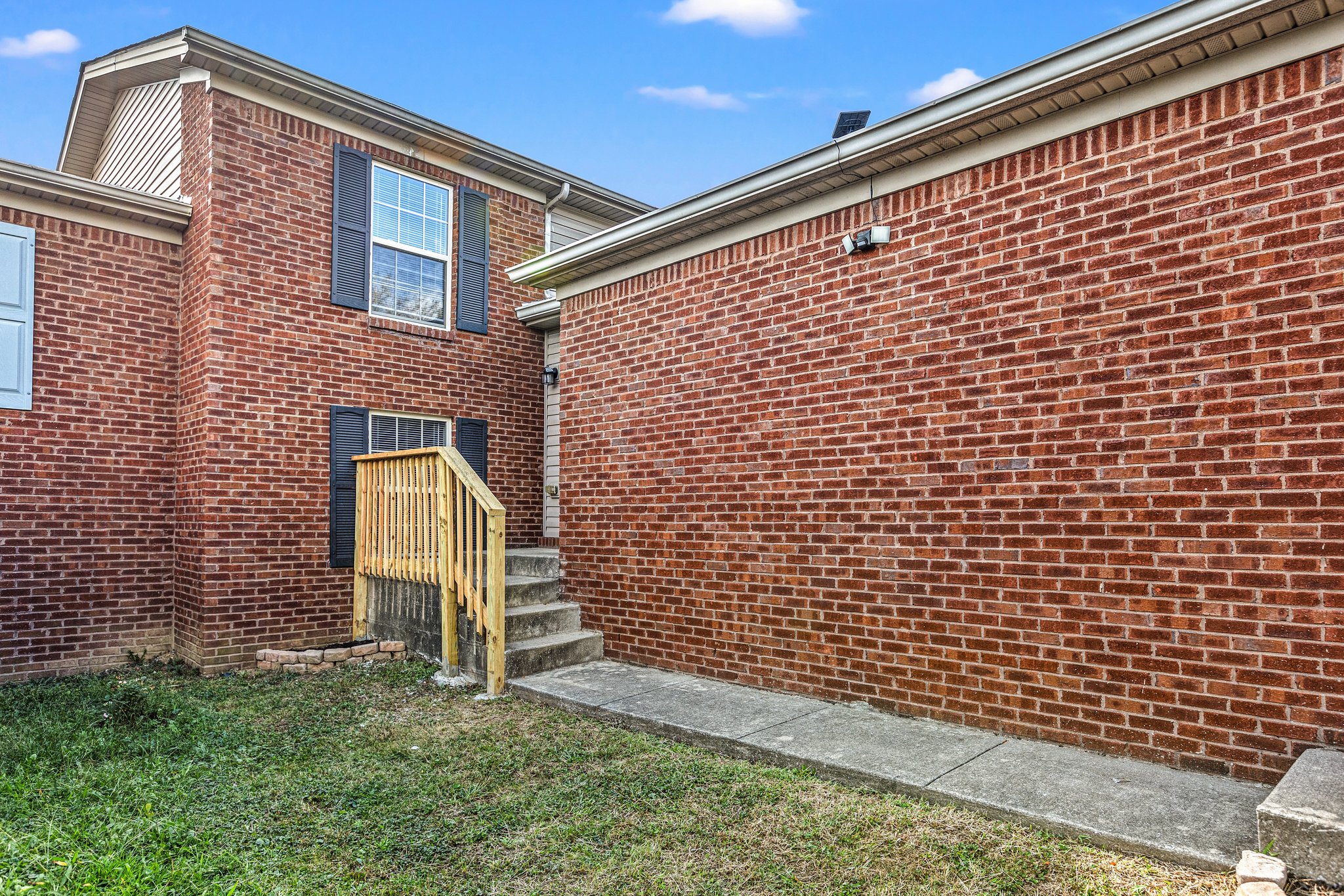 412 John Sutherland Drive