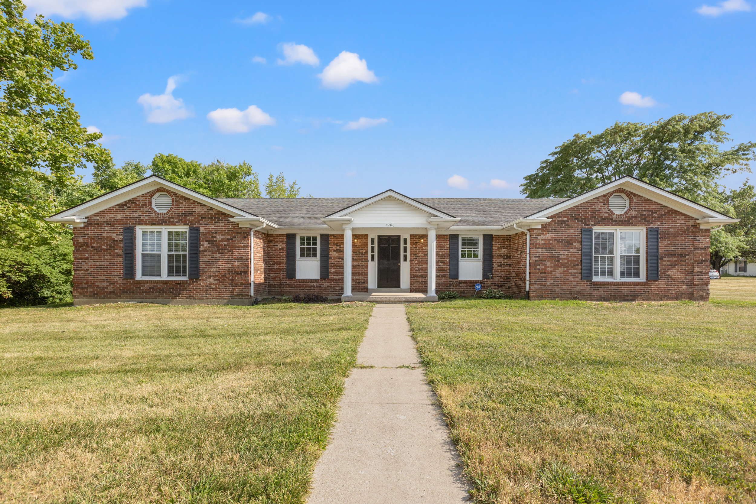 1200 Tishoff Drive Unit B